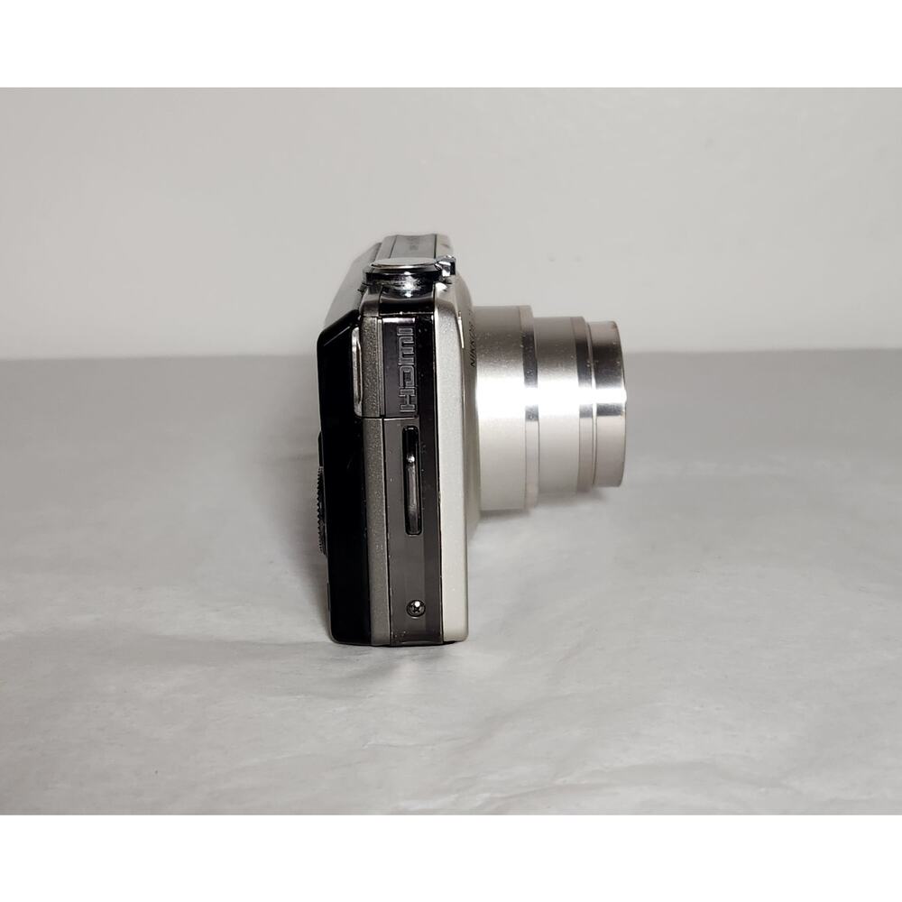 Nikon Coolpix S6000 Tested 14.2 MP Silver Digital Camera With Accessories - Picture 6 of 9